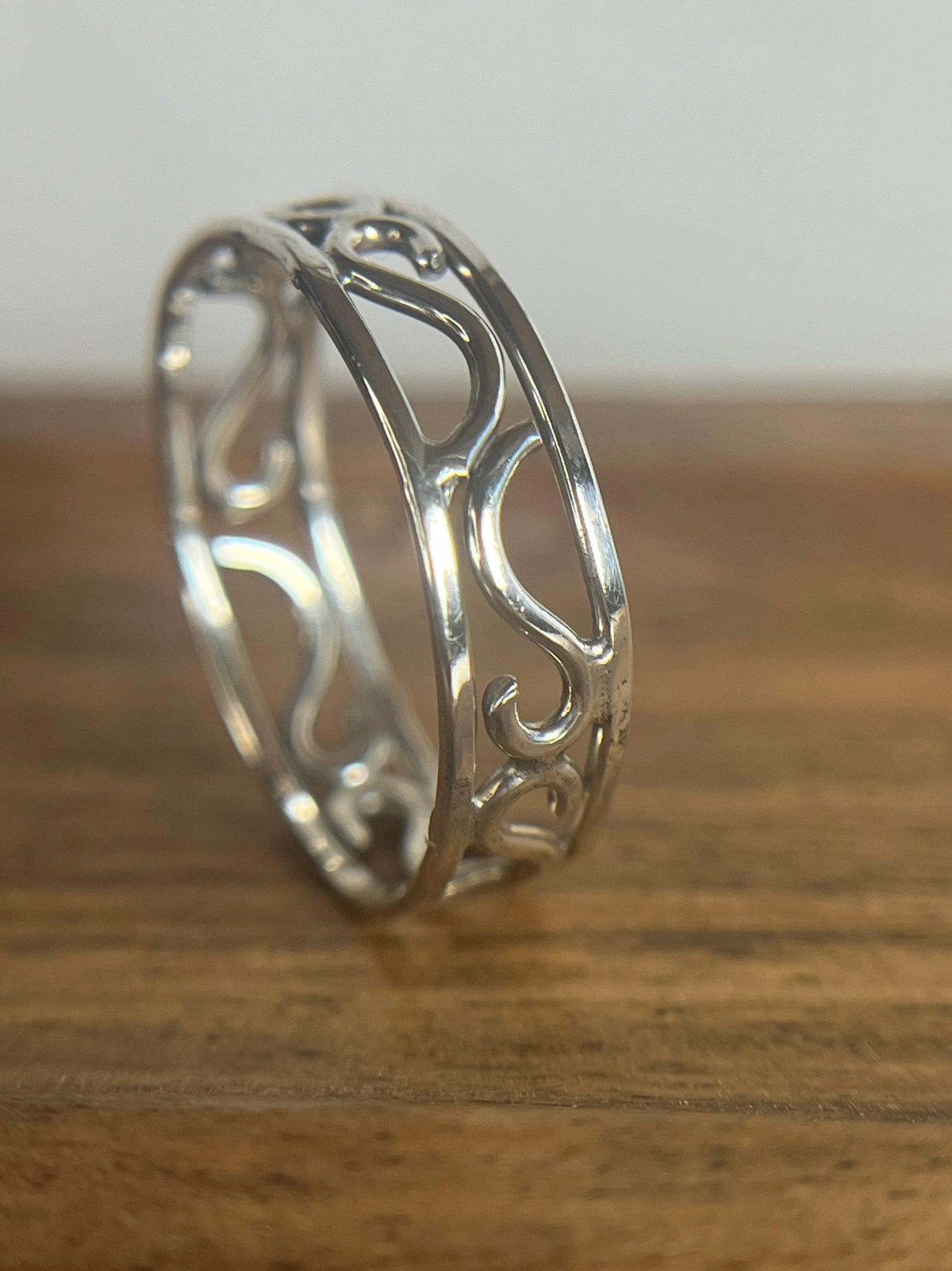 Silver filigree ring