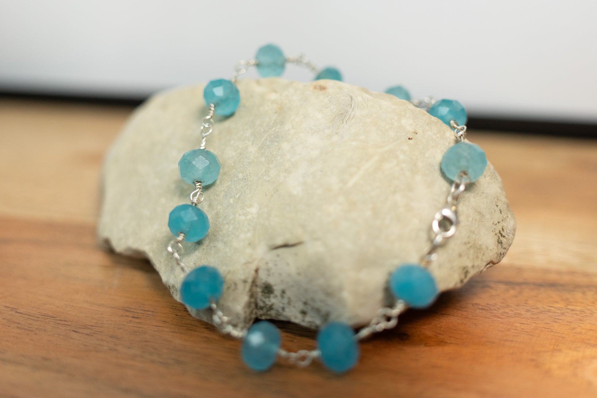 Blue chalcedony bracelet