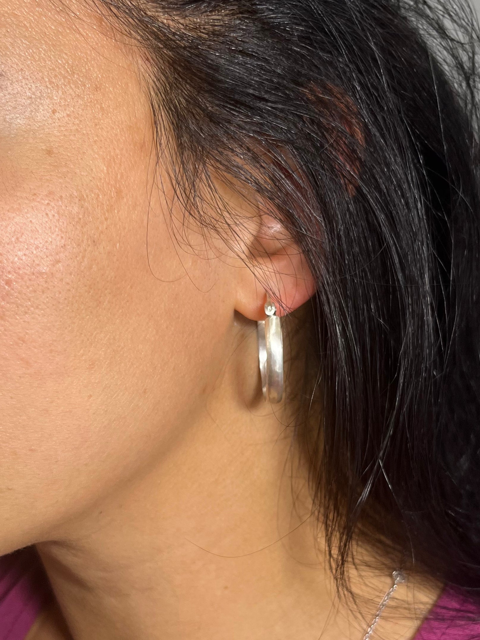 Hinged hoop earrings