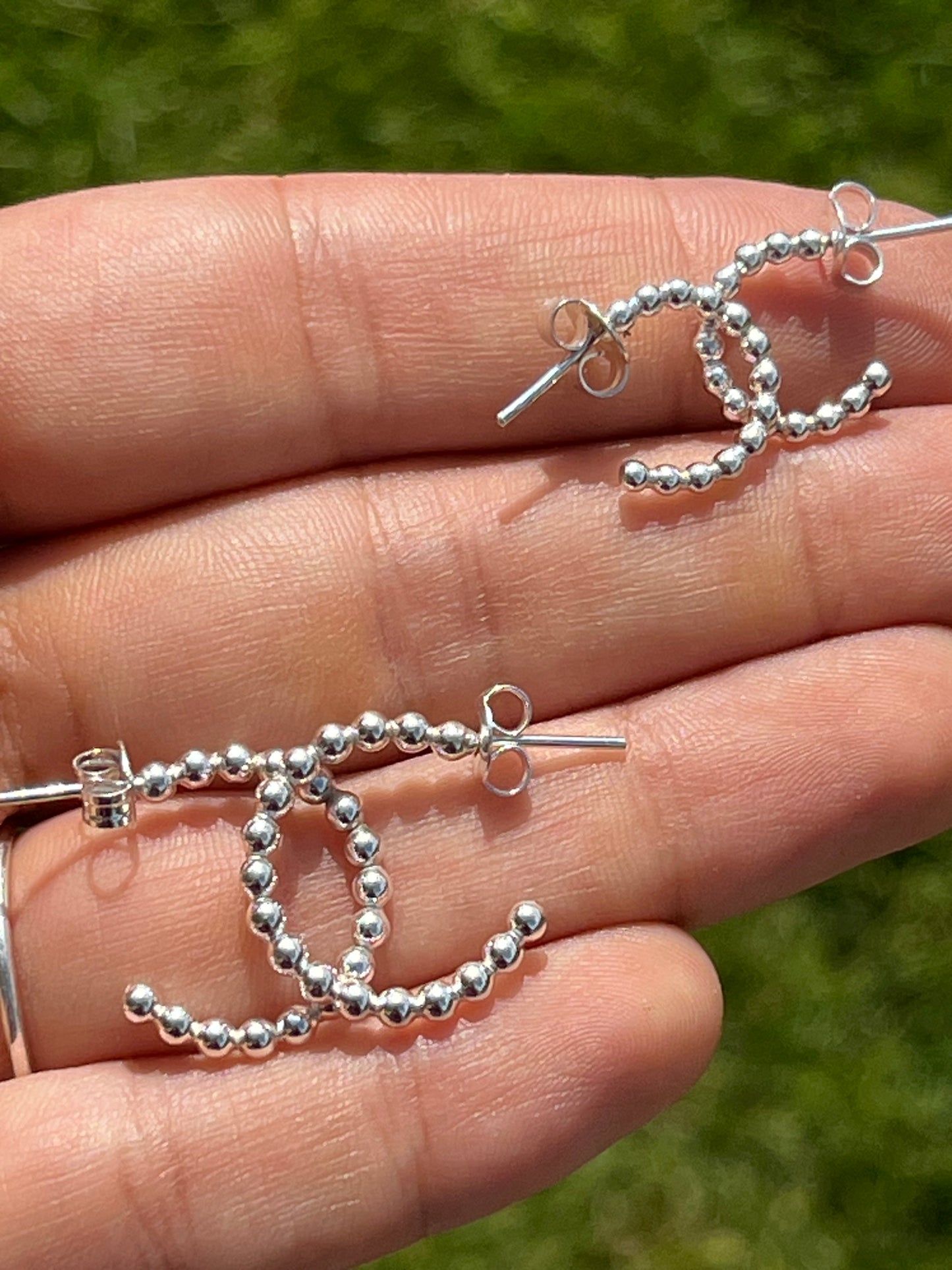 Small and large bead earrings