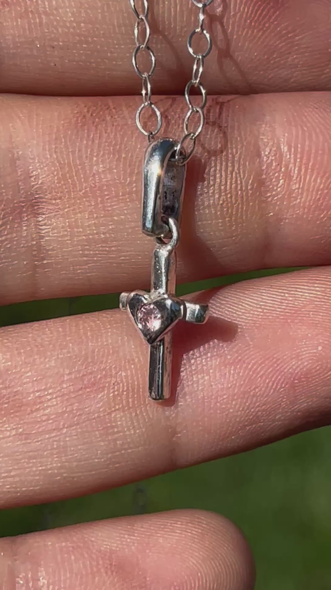 Birthstone cross pwndant