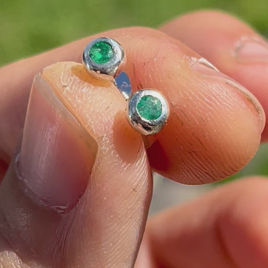 Emerald stud earrings