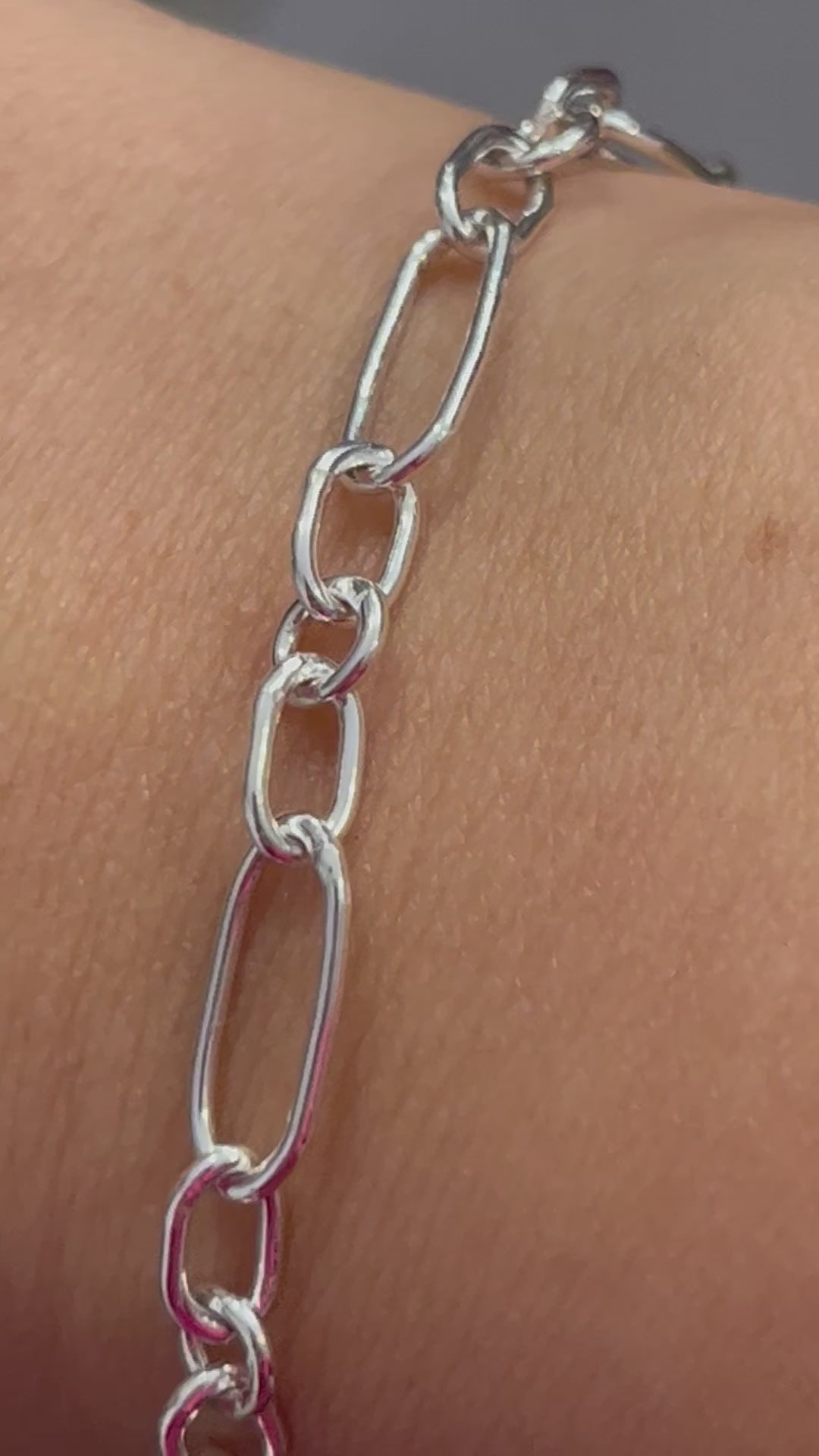 Chain link bracelet
