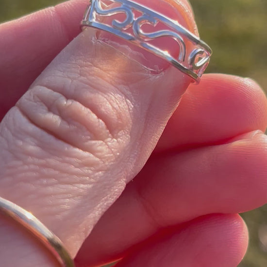 Silver filigree ring